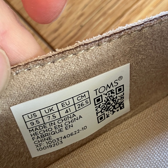 Toms Suede Loafers in Light Beige - Picture 6 of 7